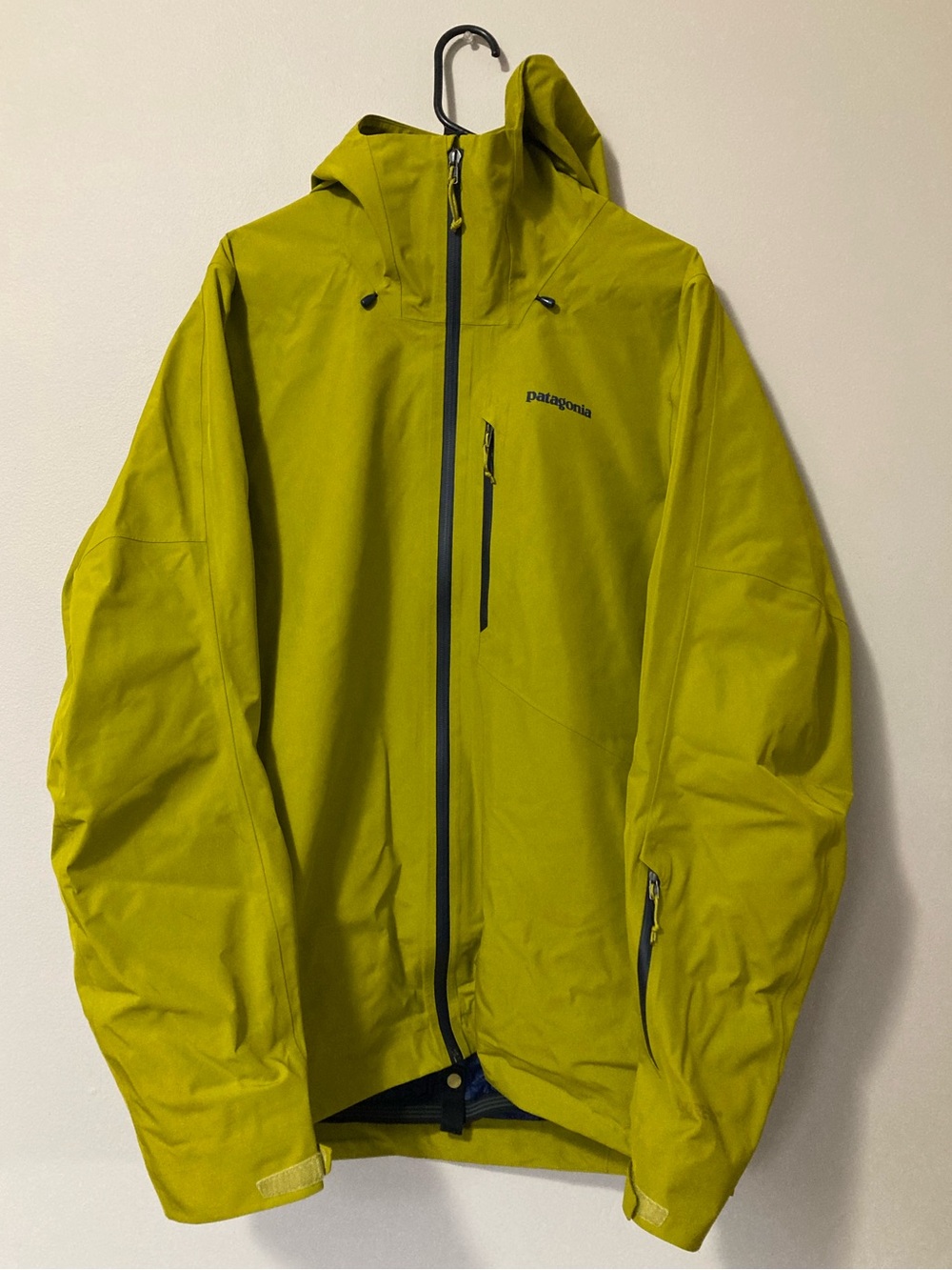 Patagonia Men’s Powder Bowl Jacket